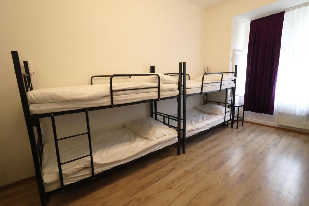 Hostel Forum Prága Kültér fotó