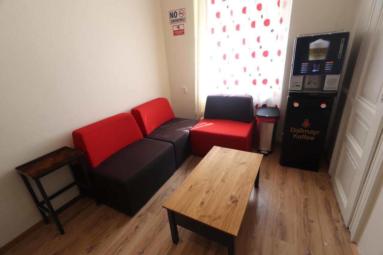 Hostel Forum Prága Kültér fotó